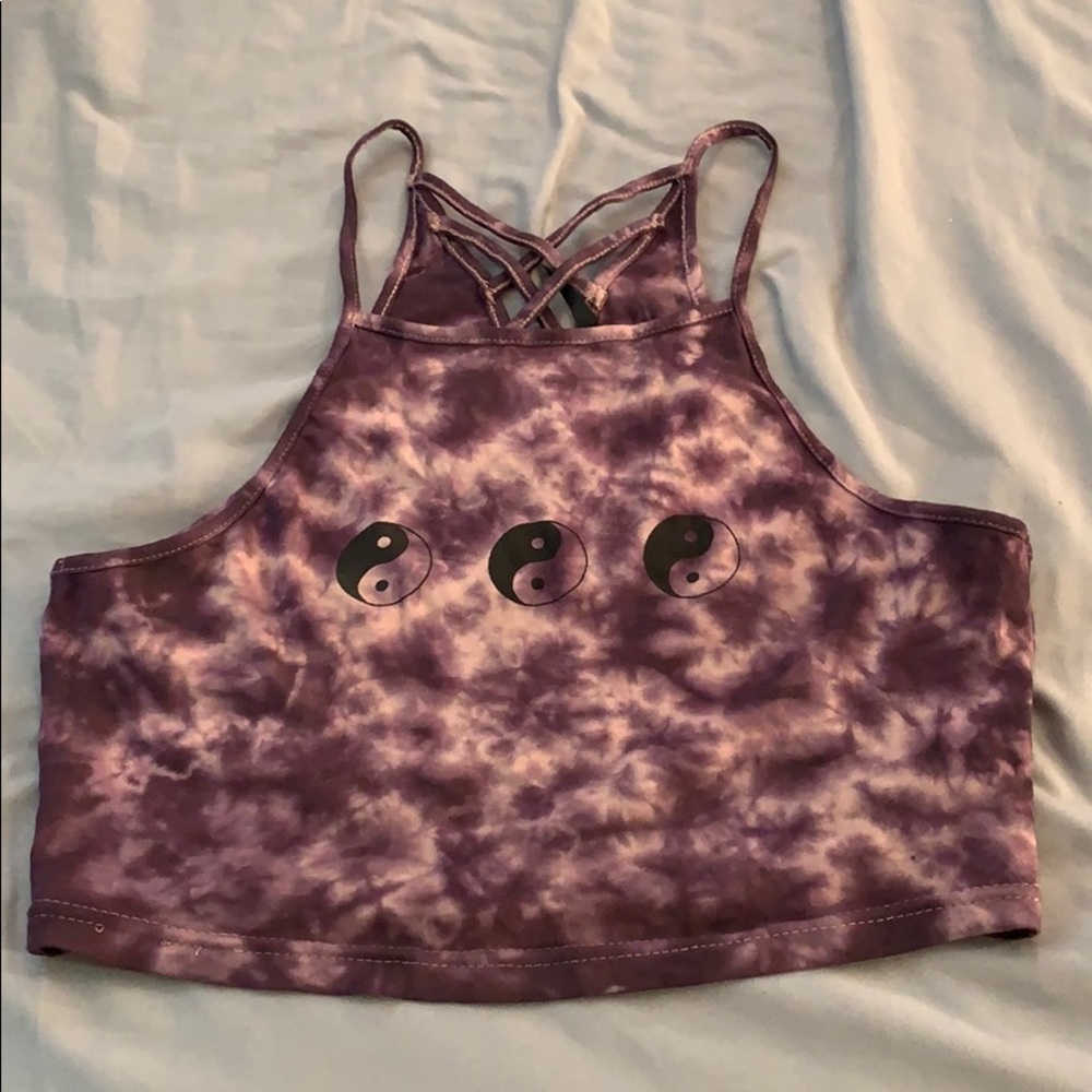 Crop top